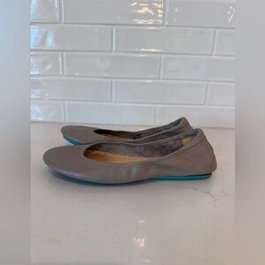 Tieks by Gavrieli taupe leather ballet flats size 7